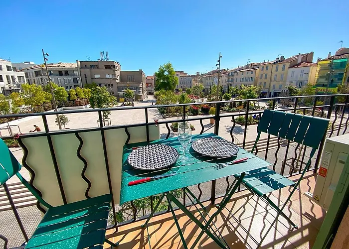 Relais Du Postillon 3*