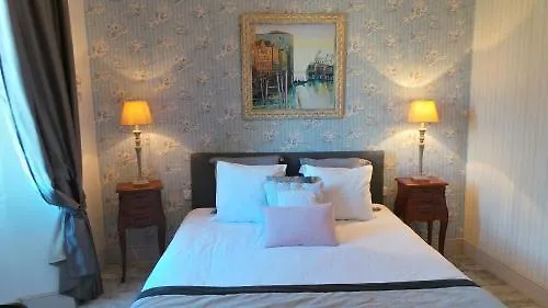 Relais Du Postillon Hotel 3*