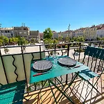 Relais Du Postillon 3*