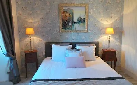 Relais Du Postillon Hotel 3*