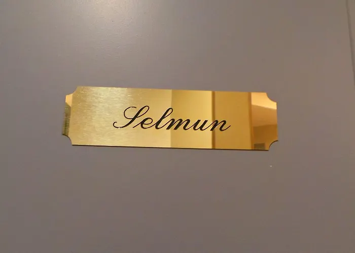 Hotel Relais Du Postillon Antibes