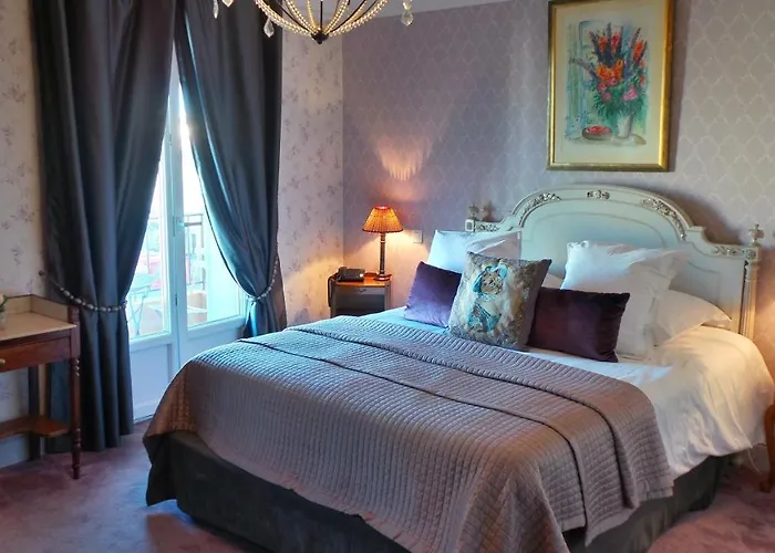 Hotel Relais Du Postillon Antibes