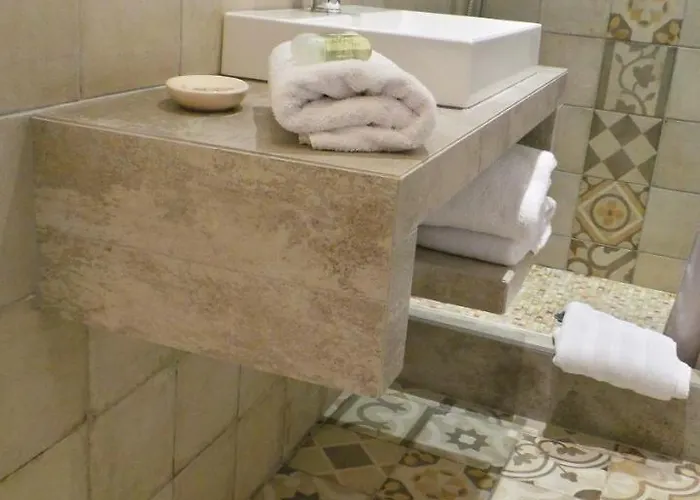 Hotel Relais Du Postillon Antibes