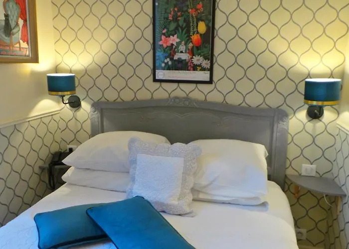 Hotel Relais Du Postillon Hotel Antibes