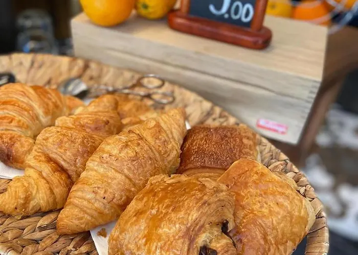 Hotel Relais Du Postillon Antibes